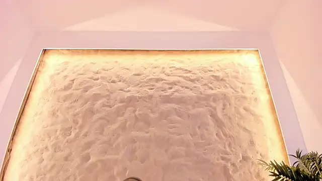 Monika-Ruiz's cam snapshot