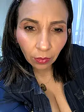 Mrsvictoriaaa's cam snapshot