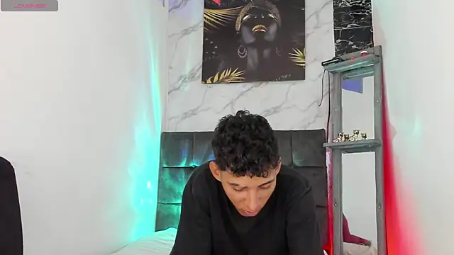 afrodita_n_ares's cam snapshot