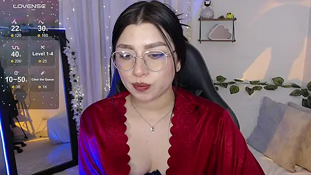 mily_thomson_b_'s cam snapshot