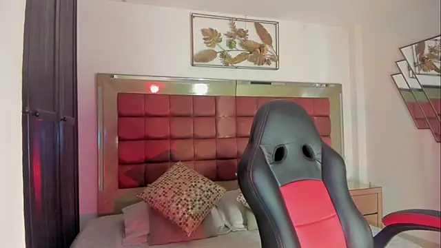 EmmaCarther's cam snapshot