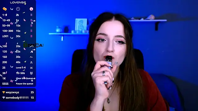 luna_berryy's cam snapshot