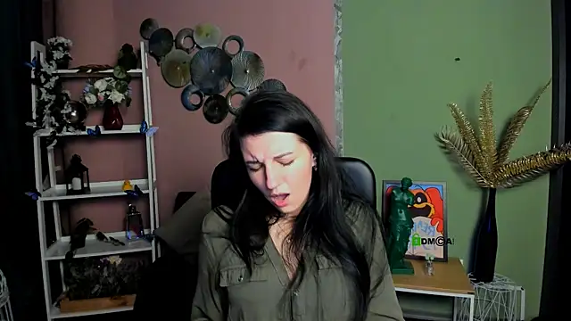 lia_sunset's cam snapshot