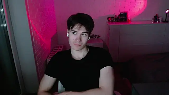 MarkusDean live sex cam