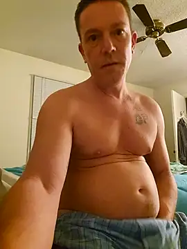 Bigtater1999 live sex cam