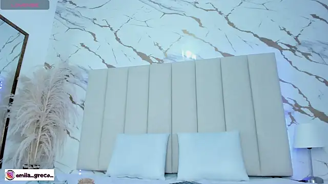 Mia_greco_'s cam snapshot