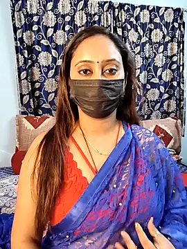 Cute-lusi's cam snapshot