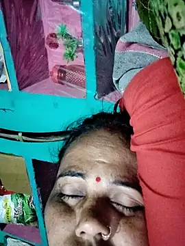 Pooja750's cam snapshot