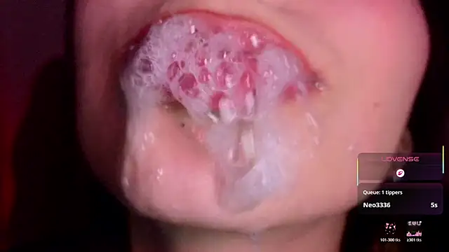 Hollyxx_'s cam snapshot