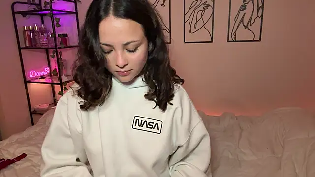 Megan_Rodrigo live sex cam