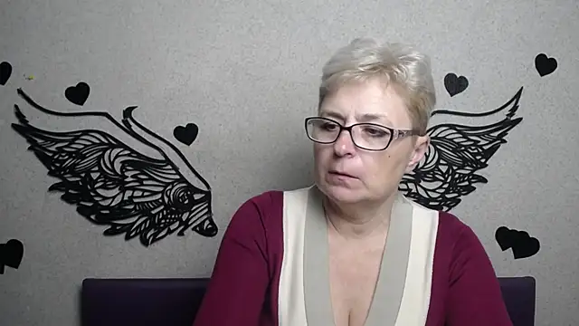 EmiliaGree's cam snapshot