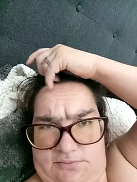 BabyGirlll1's cam snapshot