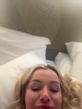 MeganMillerUK's cam snapshot