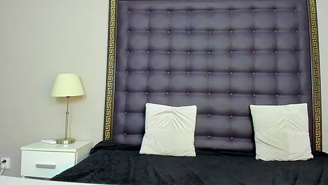 rebeccavibes's cam snapshot