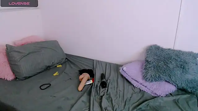 paulett2024 live sex cam