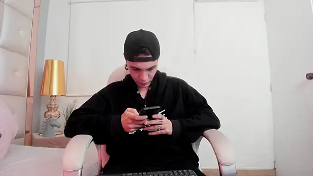 dark_sun302's cam snapshot