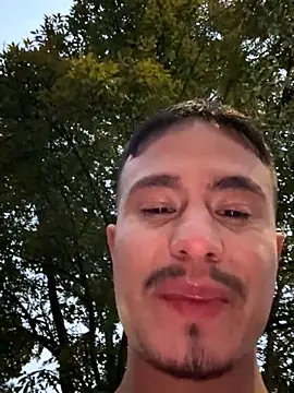 DominickVegas's cam snapshot