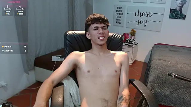 AmethystShadow17's cam snapshot