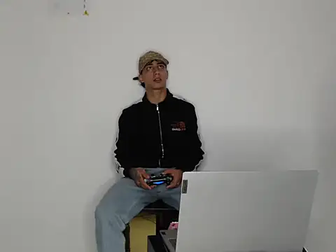 master_Tripa's cam snapshot