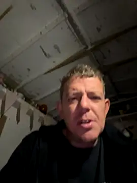 mrwright878787's cam snapshot