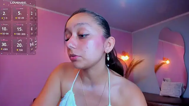 katy_sweet19's cam snapshot