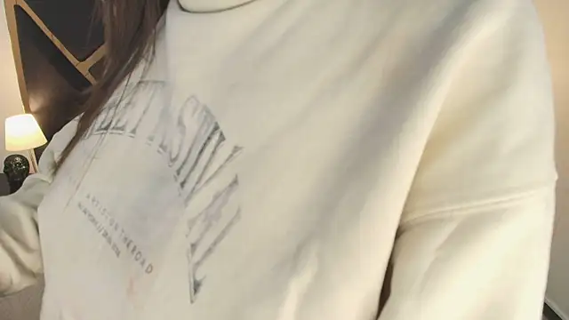 Amelie_saenz live sex cam