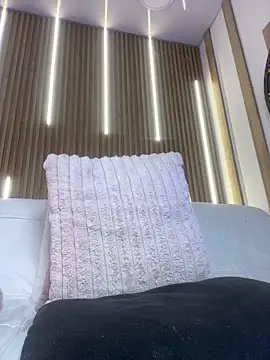 Aniie_Doll live sex cam