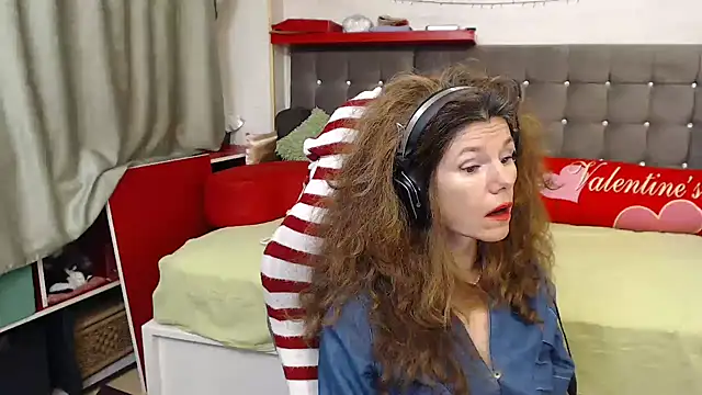 kellyterapy's cam snapshot