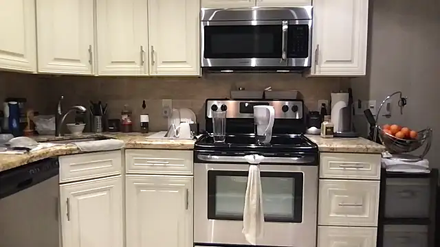 BigGuyMuscle's cam snapshot