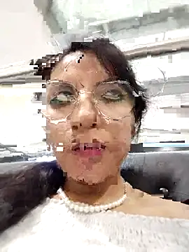 Regina_Shine's cam snapshot