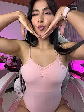 Violetta_kim1 live sex cam