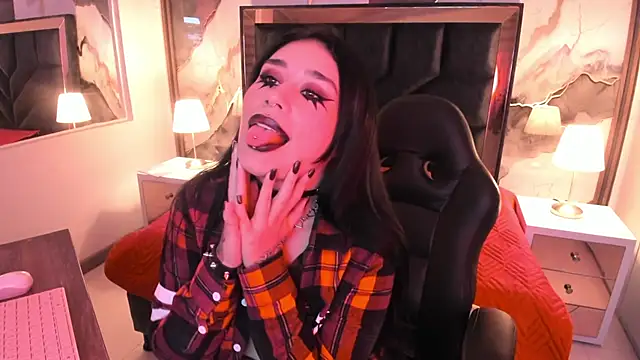 SusanVilla's cam snapshot