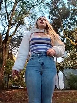 Cata_city1106's cam snapshot