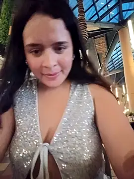 Julieth_hot-69's cam snapshot