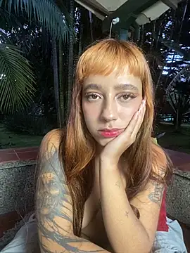 AliceMrtnz's cam snapshot