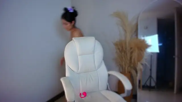 auroracaruso11's cam snapshot