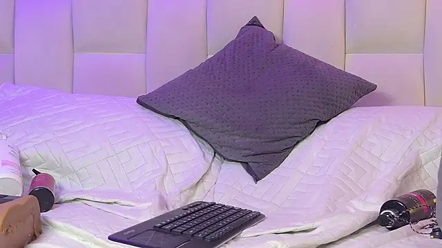 paulina_cano's cam snapshot