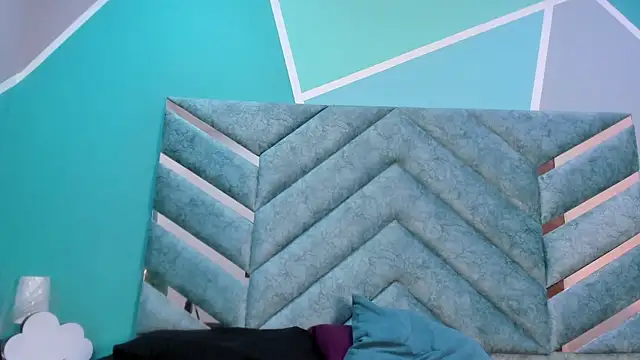 MiaJanss's cam snapshot