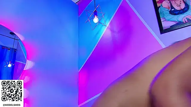 naomi_campbel_ live sex cam