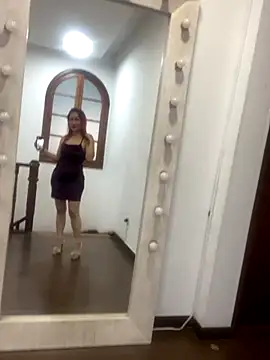 ivone_adams's cam snapshot