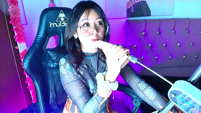 catalina_santana20's web cam