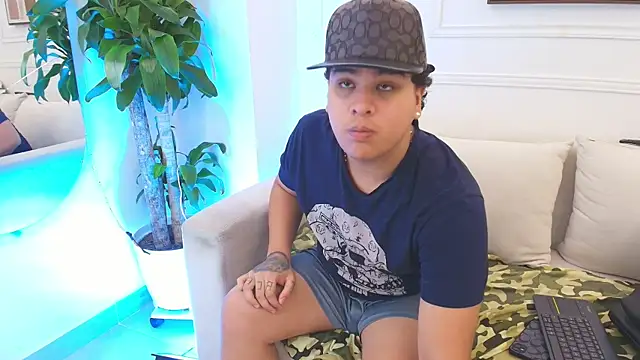 Naim_Bennetsex live sex cam