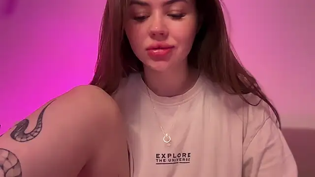 AlmaryKim's cam snapshot