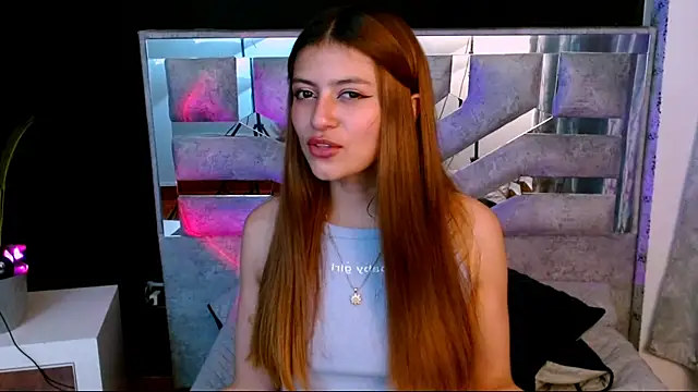 viky_evanss's cam snapshot