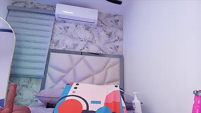 carol_juicyy's cam snapshot