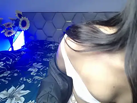 Little_princess01's cam snapshot