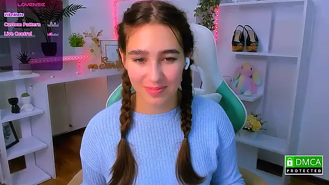 _Eliizabeth_'s cam snapshot