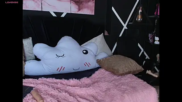 Naomy_noa's cam snapshot