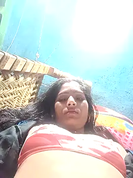 Rt_kinjal's cam snapshot