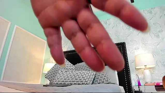 SaraVegass's cam snapshot